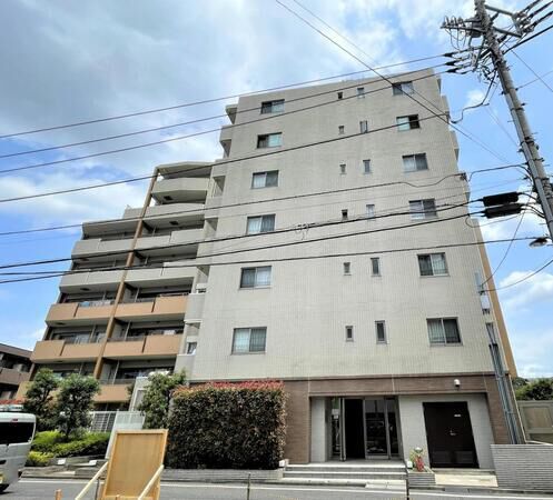 【ルフィネス練馬早宮ザ・レジデンス】外観