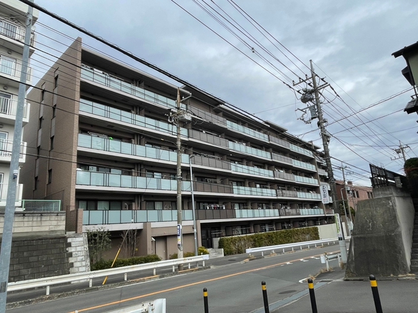 【ディアスタ横浜瀬谷】外観