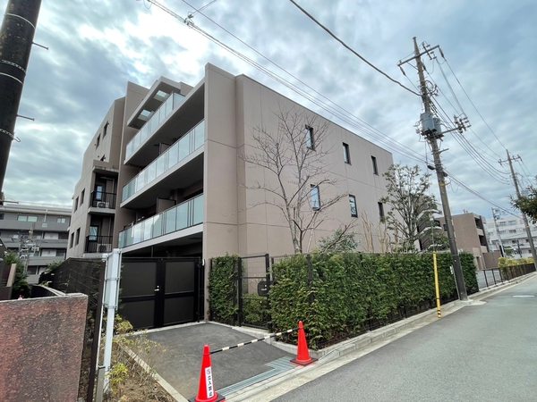 【ディアスタ横浜瀬谷】外観