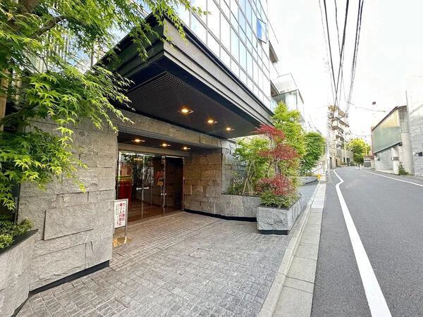 ロイヤルシーズン西麻布 2枚目 ロイヤルシーズン西麻布