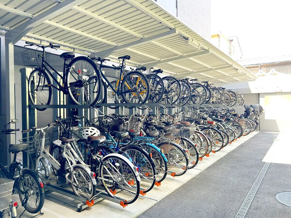 【シエリア京都嵯峨嵐山】駐輪場 【シエリア京都嵯峨嵐山】駐輪場