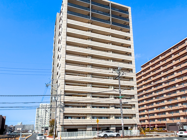 【アルファステイツ栗東駅】外観