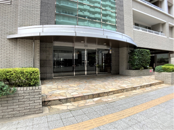 【シティハウス北仙台ステーションコート】エントランスアプローチ