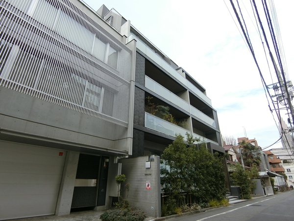 【リュエル神宮の杜ザ・レジデンス】外観