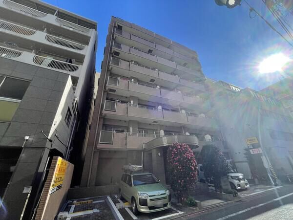 アクロス新宿 2枚目 アクロス新宿
