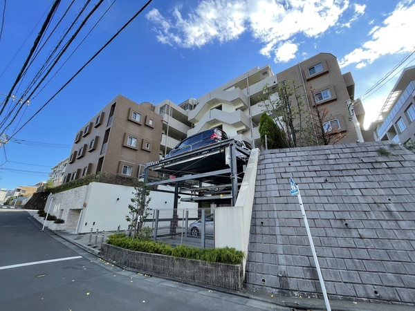 【ルピアコート宮前平】外観