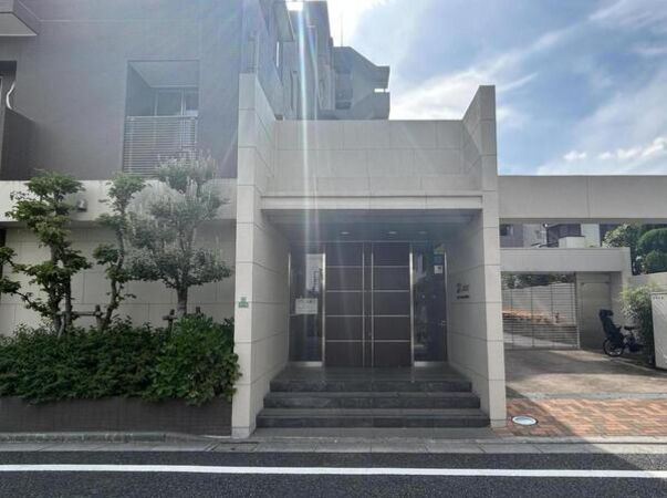 【D’クラディア練馬中村橋】エントランス