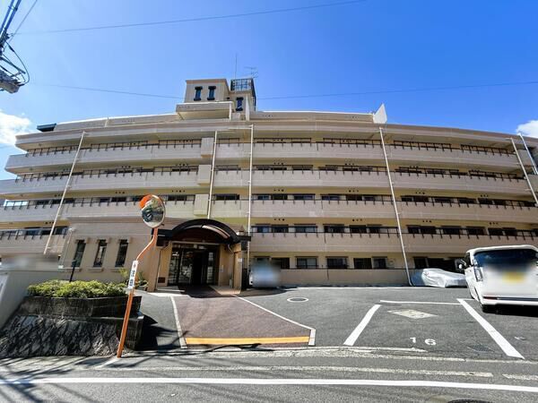 【牛田東コープマンション】＜外観＞
