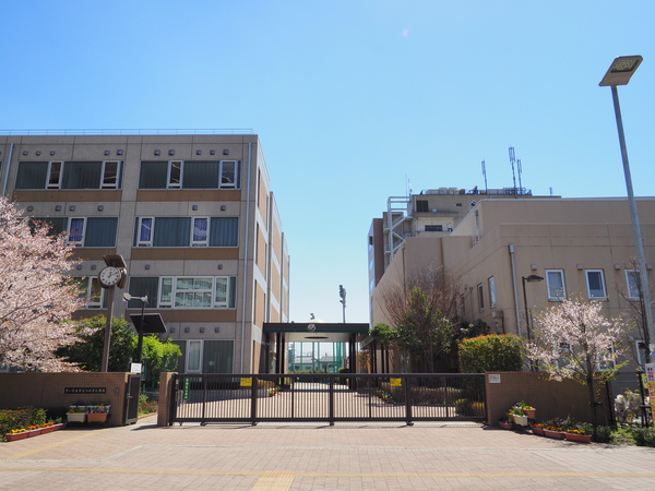 さいたま市立つばさ小学校 約80m さいたま市立つばさ小学校 約80m