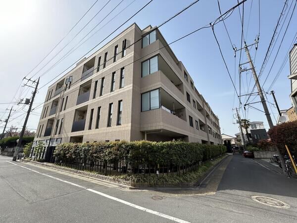 【アデニウム氷川台】外観