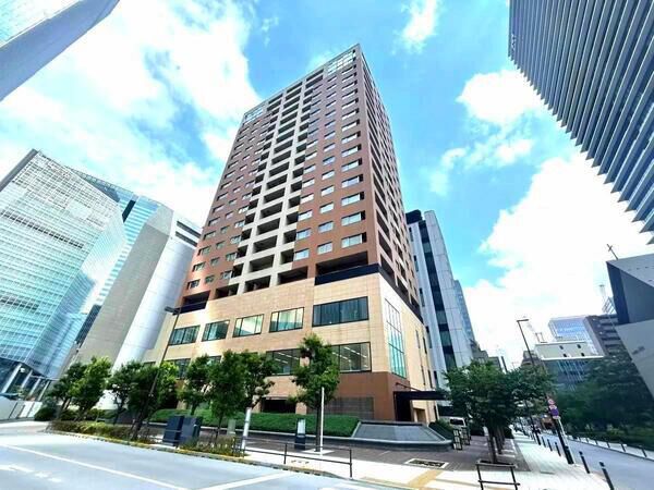 【グランスイート虎ノ門】虎ノ門・新橋・霞ヶ関・内幸町・神谷町の5駅が利用可能な21階建、全122邸。	