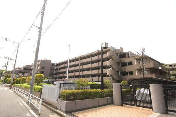 ヴェルピア大倉山 3枚目 ヴェルピア大倉山