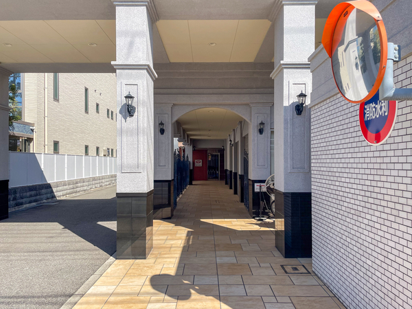 【セレッソコート尼崎グラヴィス】エントランス 【セレッソコート尼崎グラヴィス】エントランス