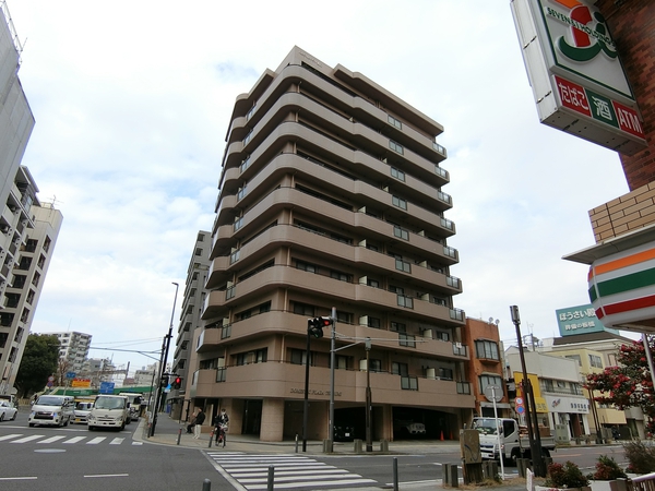 【ドメステイックプラザ鶴見】外観