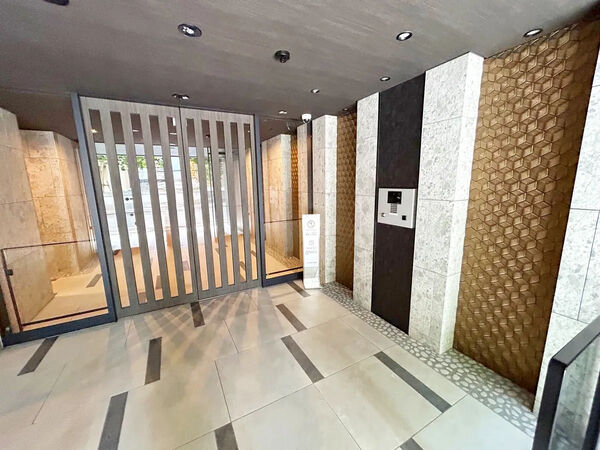 【ネベル一番町Benir】エントランス2