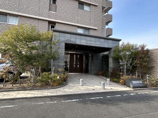 【アルファスマート藤原】＜外観・エントランス＞