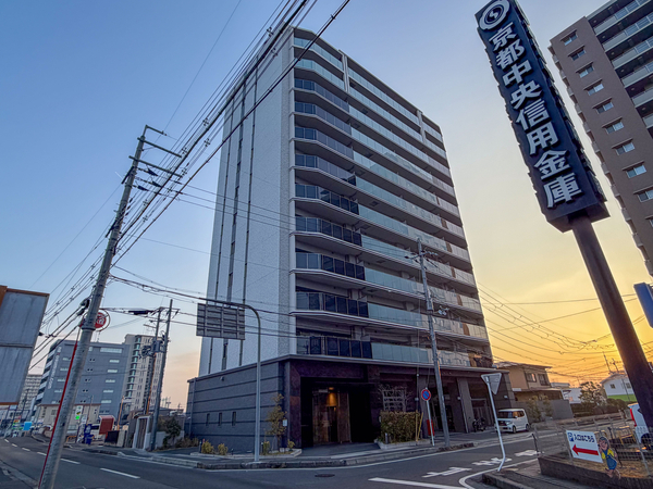 【サンメゾン堅田駅前】外観