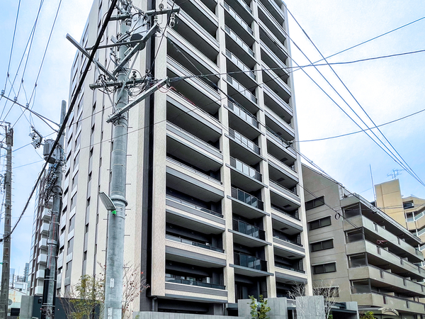 【ローレルコート泉ザ・ハウス】外観