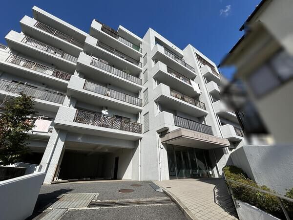 【ダイアパレス戸坂出江】外観