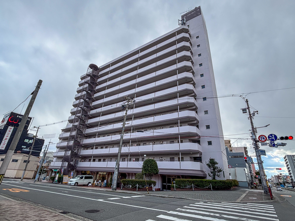 【シャルマンコーポ今里】外観