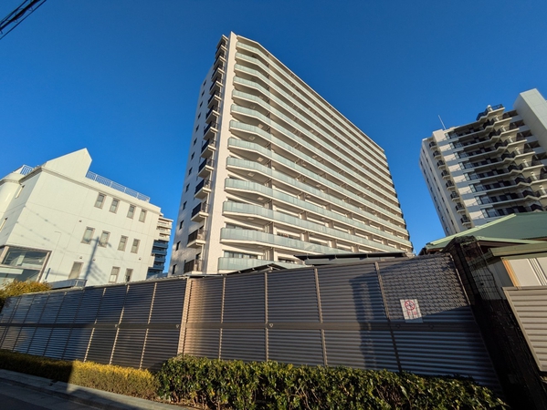 【シティテラス藤沢鵠沼エアーズコート】外観