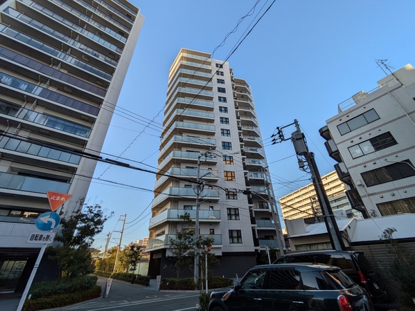 【シティテラス藤沢鵠沼エアーズコート】外観