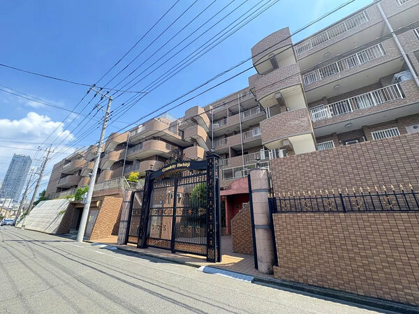 【グランシティ八王子迎賓館】外観