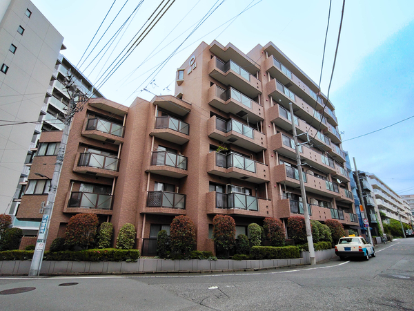 【朝日クレスパリオ新宿】外観 【朝日クレスパリオ新宿】外観