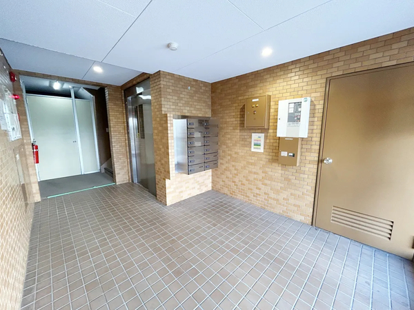 【シティコーポ八事表台】エントランス