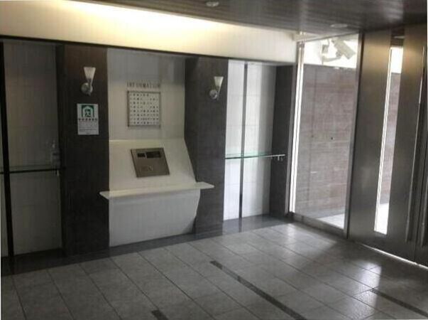 【ベルズ口田安芸矢口駅前】エントランス