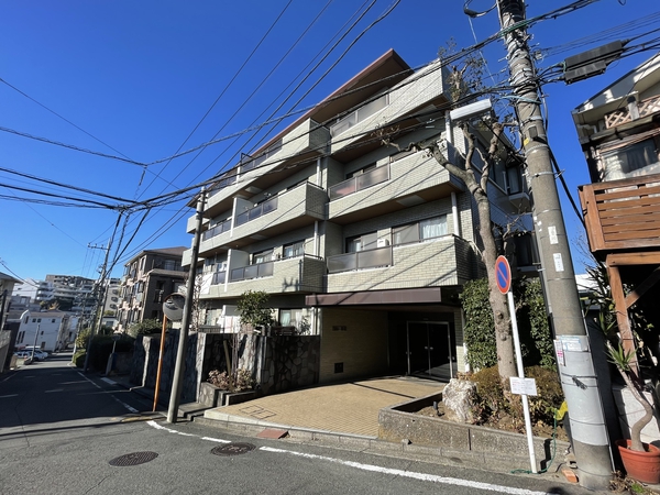 【サンリーノ青葉台】外観