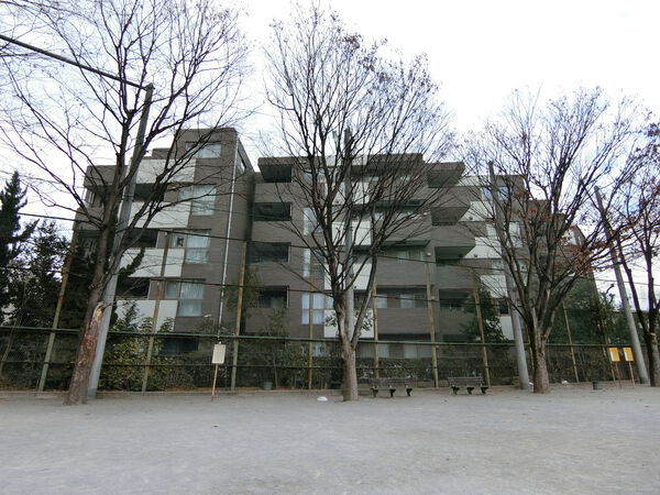 【グランデ城山】外観