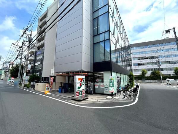 セブンイレブン大宮駅桜木町1丁目店　約100m