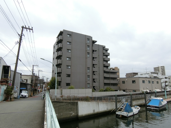 【ルーブル大鳥居六番館】外観