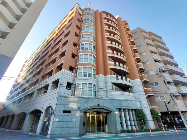 【グランシティ横濱ラフィーネ】外観