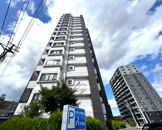 【クレアシティ宮の沢ライブズ】外観