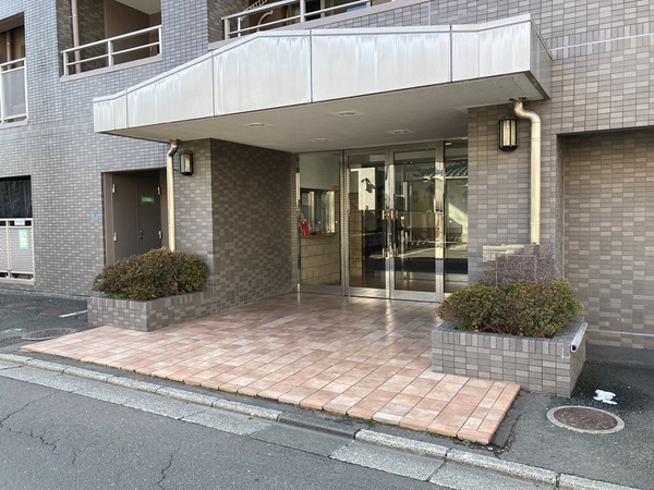【ファミールグラン錦町】エントランスアプローチ 【ファミールグラン錦町】エントランスアプローチ