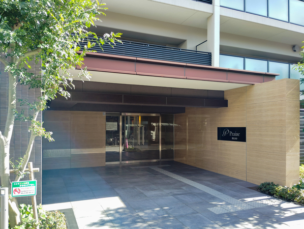 【プレイズ二条】エントランス