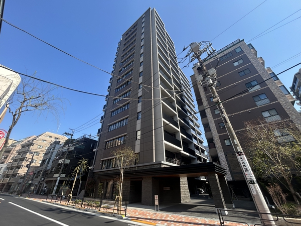 【リビオレゾン上野根岸】外観
