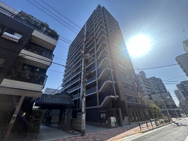 【リビオレゾン上野根岸】外観