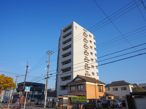 【エルグランデ一ツ木駅前】外観