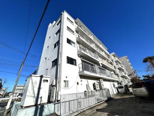 【モブラーノモトビル】外観