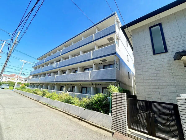 【ラ・パルフェ・ド・コントゥール】外観 【ラ・パルフェ・ド・コントゥール】外観