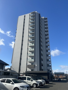 プライムマウンティン岩倉駅前