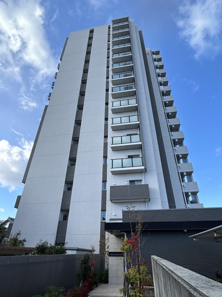 プライムマウンティン岩倉駅前