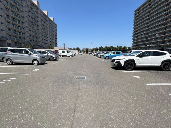 【パシフィック星置西】駐車場