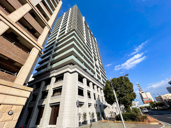 【ワコーレザ・神戸旧居留地レジデンスタワー】外観