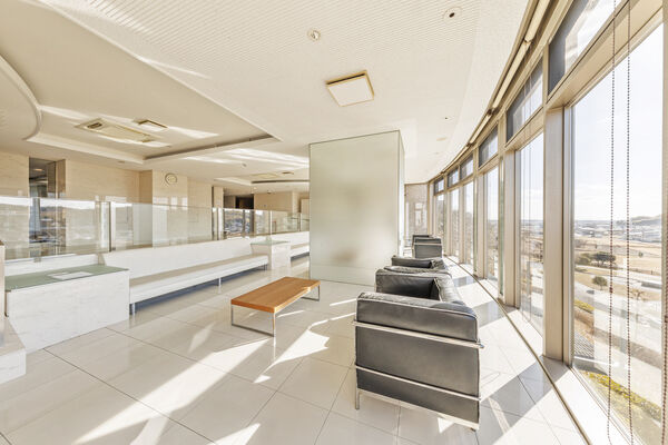 【ザ・テラス三好ヶ丘】エントランス内 【ザ・テラス三好ヶ丘】エントランス内