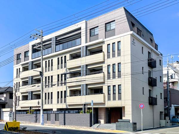 【ワコーレフェリズ西岡本】外観