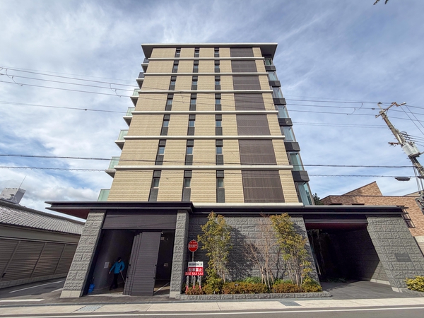 【ローレルコート奈良三条宮前町】外観